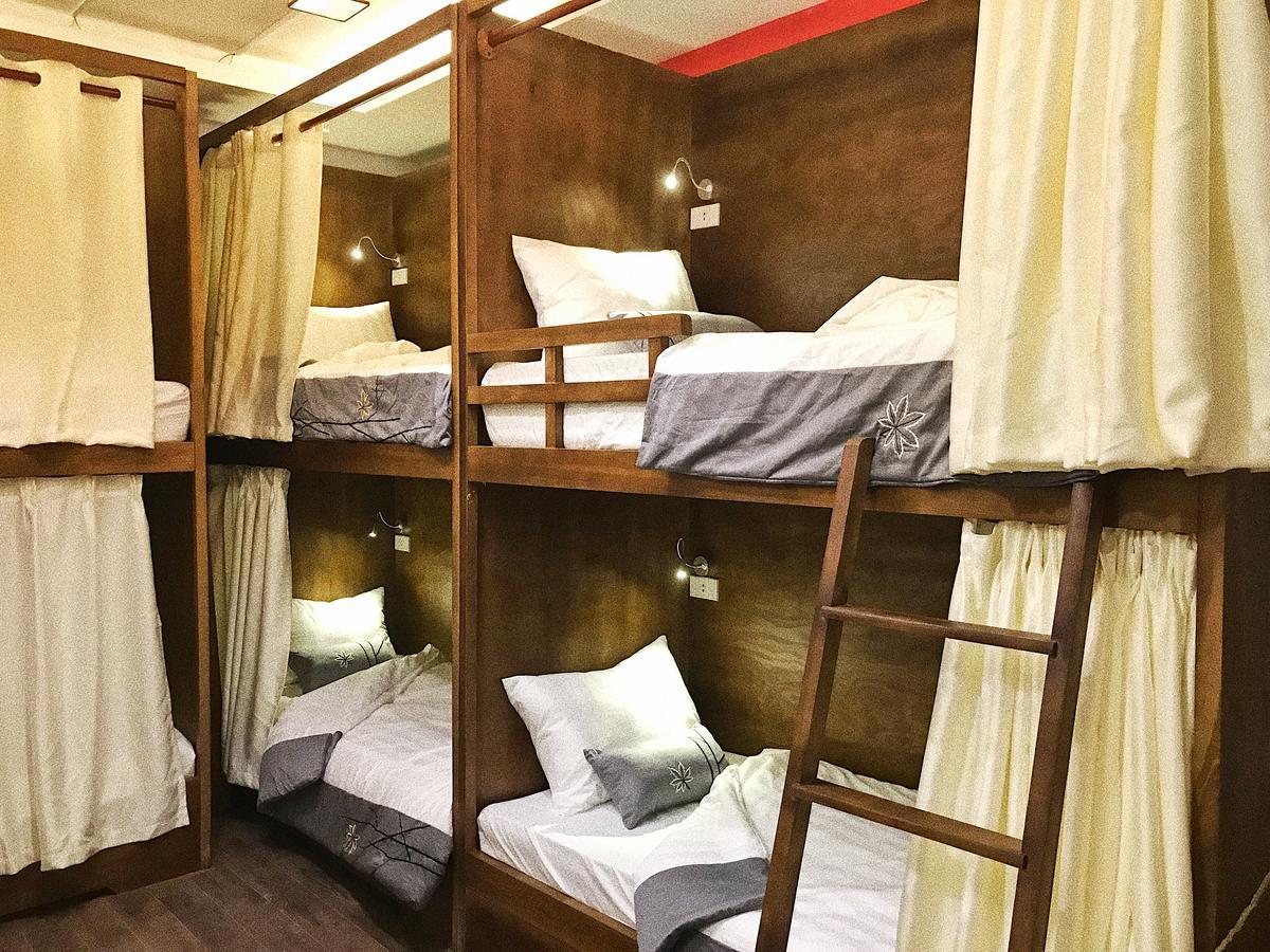 Rustic House Backpacker Hotel Ханой Екстериор снимка